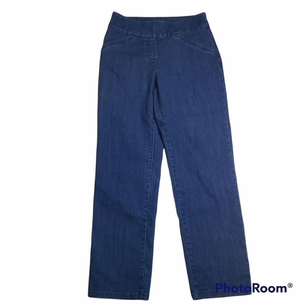 3 for $25 Kim Rogers Denim Pull on Jeans 8 Short